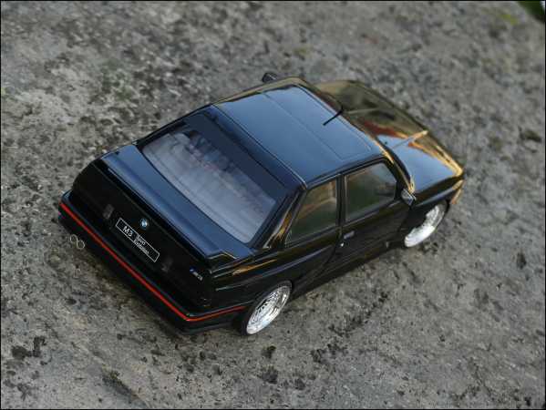 1:18 BMW E30 M3 Sport Evo 1990 - Alpina Felgen & inkl. OVP